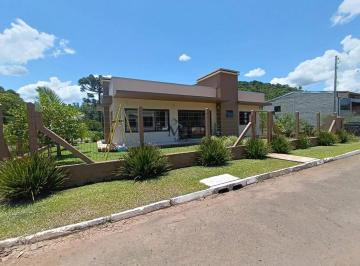 Casa · 141m² · 3 Quartos · 2 Vagas · Casa bairro Centro, Picada Café. RS