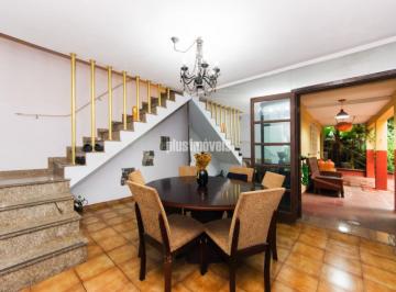 Casa · 196m² · 4 Quartos · 2 Vagas · Ocasião!!! ÓTIMO PREÇO !!! VENHA CONHECER!!!