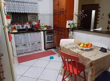 Casa · 62m² · 2 Quartos · 2 Vagas · CASA TÉRREA DE 2 DORMITÓRIOS NO SANTA PAULA EM ÓTIMO LOCAL.