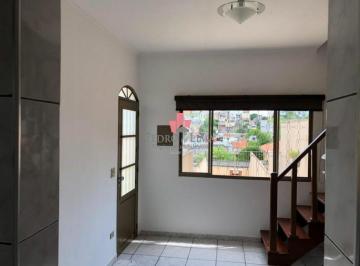 Casa · 193m² · 4 Quartos · 3 Vagas · Sobrado com 4 dormitórios sendo uma suíte, 2 banheiros, churrasqueira, sacada e 3 vagas na Penha