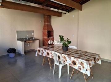 Apartamento · 47m² · 2 Quartos · 1 Vaga · Apartamento com 2 quartos sendo 1 suíte disponível para venda no bairro Chácaras Tubalina E Quartel 