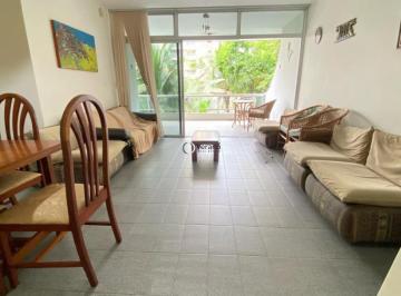 42930711_g.jpg ·
Apartamento com 3 quartos e 2 banheiros, Piscina e áraea Gourmet n