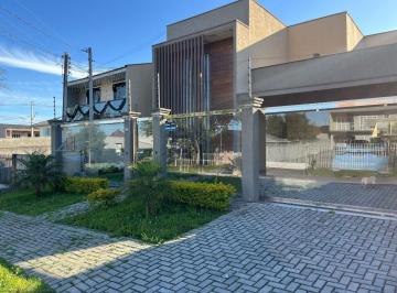 Casa · 251m² · 3 Quartos · 5 Vagas · Sobrado em Sítio Cercado, Curitiba/PR de 251m² 3 quartos à venda por R$ 1.750.000,00