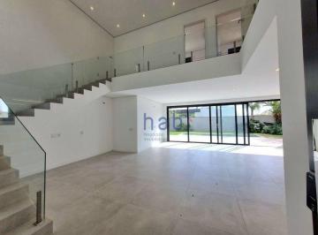 Casa · 339m² · 4 Quartos · 5 Vagas · Casa em Alphaville Nova Esplanada, Votorantim/SP de 339m² 4 quartos à venda por R$ 3.151.000,00 ou p