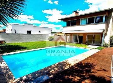 c15bc1b540984cb32c7d01cfae9e98d62becfbe6 · Casa com 4 dormitórios à venda, 300 m² por R$ 1.350.000,00 - São Paulo II - Cotia/SP
