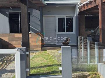 Casa · 48m² · 2 Quartos · 1 Vaga · Casa Geminada em Pinguirito, Garopaba/SC