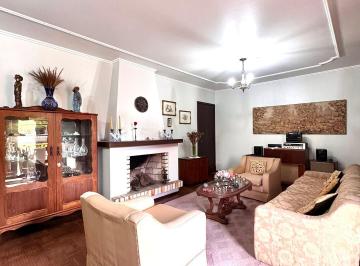 Apartamento · 157m² · 3 Quartos · 2 Vagas · AP699-Apartamento Mobiliado