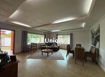 030629d93d3513563764f40230a2e7e20cc63d32 · Casa com 3 suítes em condomínio fechado