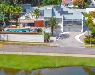 12156f025f539dcca7341133df211ac857eceefc · Casa com 6 dormitórios à venda, 500 m² por R$ 7.990.000,00 - Condomínio Estância Marambaia - Vinhedo