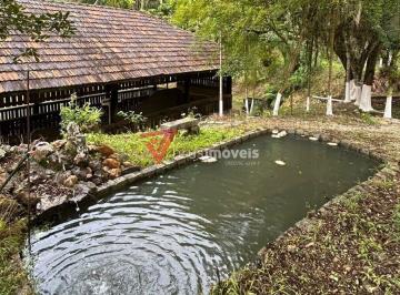 Rural · 136000m² · 2 Quartos · 1 Vaga · Sítio em Botuverá