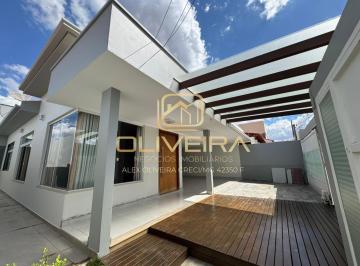 Casa · 210m² · 3 Quartos · 4 Vagas · Casa à venda no bairro Dona Diva - Patrocínio/MG