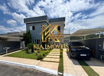 Casa · 220m² · 3 Quartos · 4 Vagas · Condominio Parque das Rosas - Venda – Condomínio Parque das Rosas