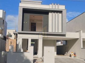 Casa · 156m² · 3 Quartos · 2 Vagas · Casa à Venda no Bairro Rio Vermelho, Florianópolis/SC