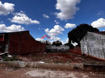 Terreno · 300m² · Lote em Rua Pelicano - Jardim Olímpico - Maringá/PR