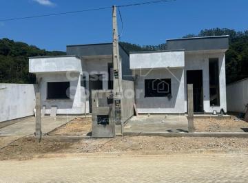 Casa · 90m² · 3 Quartos · 1 Vaga · LINDA CASA BAIXA DE 3 DORMITÓRIOS SENDO 1 SUÍTE