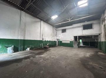 Comercial · 186m² · 7 Vagas · Galpão para aluguel no bairro CENTRO