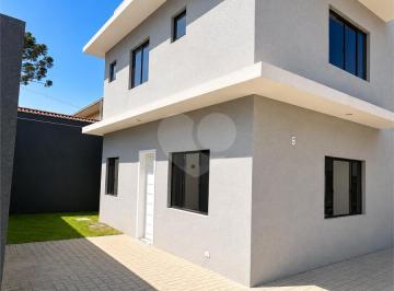 Casa · 88m² · 3 Quartos · 2 Vagas · Sobrado com 3 quartos à venda em Uberaba - PR