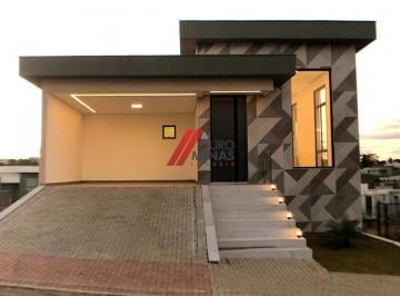 Casa · 266m² · 4 Quartos · Casa à venda - no Centro