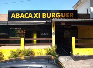 Comercial · 180m² · Excelente Salão Comercial 180m² no Bairro Jardim, próximo ao Grand Plaza Shopping.
