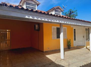 Casa · 191m² · 3 Quartos · 2 Vagas · Casa em Jardim América  -  Registro