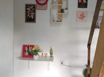 Casa de 2 quartos, Salvador · Casa 2/4 1º andar R$90.000,00 São Gonçalo