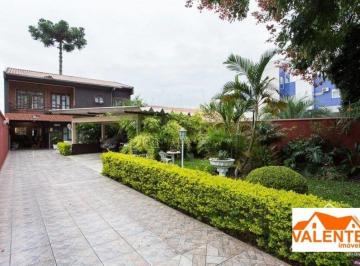 Casa · 238m² · 4 Quartos · 4 Vagas · Sobrado à venda em Curitiba-PR, no bairro Bacacher