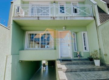 Casa · 250m² · 4 Quartos · 3 Vagas · Sobrado à venda em Curitiba-PR, bairro Xaxim. 4 qu