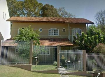 Casa · 200m² · 4 Quartos · 2 Vagas · Sobrado à venda em Curitiba-PR, no bairro Santa Fe