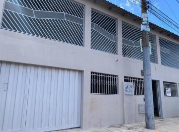 Casa de 6 quartos, Valparaíso de Goiás · CASA A VENDA JARDIM CÉU AZUL ÓTIMA LOCALIZAÇÃO 