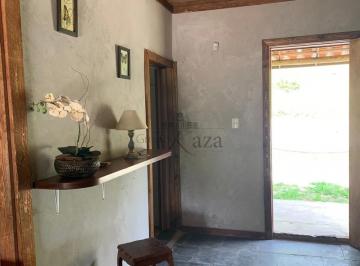 Rural · 250m² · 3 Quartos · 10 Vagas · Chácara - Chácaras Bairro Recanto Pássaros II - Jacareí - 3 Dormitórios - 250m².