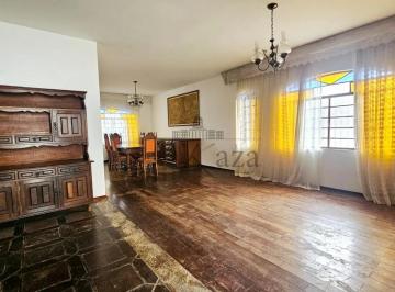 Casa · 500m² · 3 Quartos · 8 Vagas · Oportunidade - Casa - Cidade Jardim - Jacareí - 3 Dormitórios - 340m².