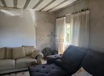 Rural · 240m² · 3 Quartos · 5 Vagas · Oportunidade -  Chácara - Veraneio Irajá - Jacareí - 3 Dormitórios - 240m².