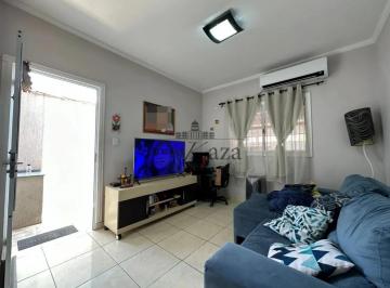Casa · 137m² · 2 Quartos · 1 Vaga · Oportunidade - Casa Comercial - Residencial - Parque Imperial - Jacareí - 2 Dormitórios - 105m² - Es