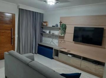 Casa · 175m² · 2 Quartos · 2 Vagas · Casa em Condomínio - Residencial Santa Paula - Condomínio Colinas do Vale - 2 Dormitórios - 175m².