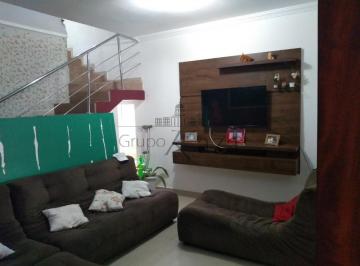 Casa · 126m² · 3 Quartos · 2 Vagas · Casa Sobrado - Jardim Santa Marina - 108,88m² - 3 Dormitórios - Aceita Permuta.