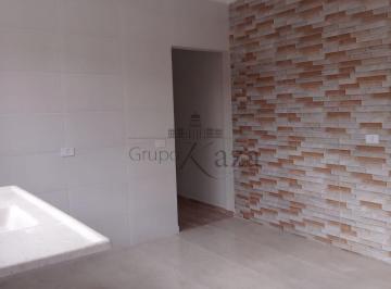 Casa · 145m² · 2 Quartos · 2 Vagas · Oportunidade - Casa - Cidade Salvador - Jacareí - 2 Dormitórios - 70m².