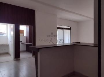Comercial · 112m² · Salão Comercial - Centro - Jacareí - 112m².