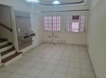 Casa · 150m² · 2 Quartos · 2 Vagas · Oportunidade - Casa em Condomínio - Monte Verde - Parque Brasil - Jacareí - 2 Dormitórios - 80m².