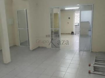 Casa · 150m² · 2 Quartos · 2 Vagas · Oportunidade - Casa térrea - Jardim Maria Amélia - 2 Dormitórios - 70m².
