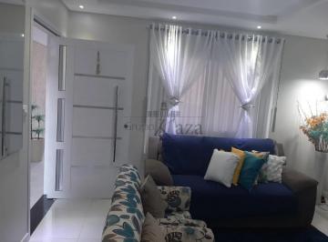 Casa · 150m² · 4 Quartos · 2 Vagas · Casa Sobrado - Jacareí - Jardim Santa Marina - 4 Dormitórios - 150m².