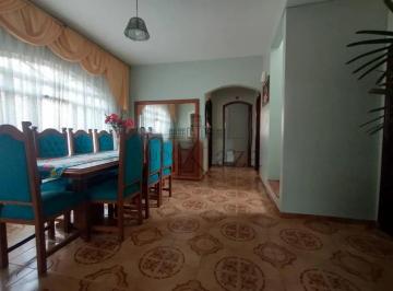 Casa · 250m² · 4 Quartos · 3 Vagas · Casa Sobrado - Jardim São José - Jacareí - 4 Dormitórios - 255m².