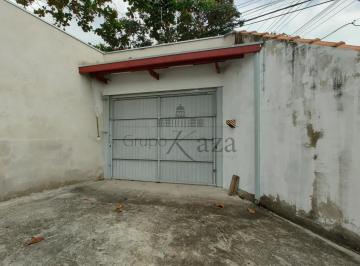 Casa · 278m² · 2 Quartos · 4 Vagas · Casa - Esquina - Parque Santo Antônio - Jacareí - 120m².