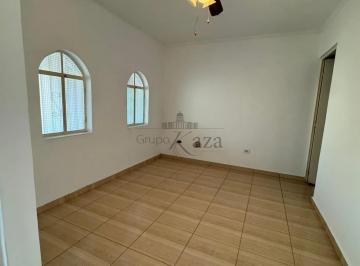 Casa · 120m² · 3 Quartos · 2 Vagas · Oportunidade - Casa Térrea - Vila Martinez - Jacareí - 3 Dormitórios - 101m².