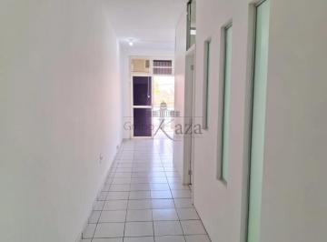 Comercial · 60m² · Oportunidade - Sala Comercial - Centro - 60m².