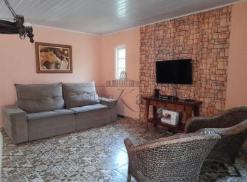Rural · 200000m² · 7 Quartos · 4 Vagas · Oportunidade - Chácara Rural - Buquirinha - 7 Dormitórios - 200.000m².