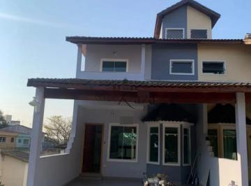 Casa · 100m² · 4 Quartos · 2 Vagas · Casa Tríplex em Condomínio - Jacareí - Condomínio Bosque das Figueiras - Parque Santo Antônio - 170m
