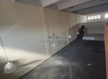 Comercial · 410m² · 1 Quarto · Oportunidade - Ponto Comercial - Centro - 410m²