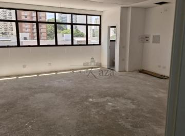 Comercial · 50m² · 2 Vagas · Oportunidade - Sala Comercial - Edifício Comercial Portal 9 de Julho - Jardim Apolo I - 50,25m².