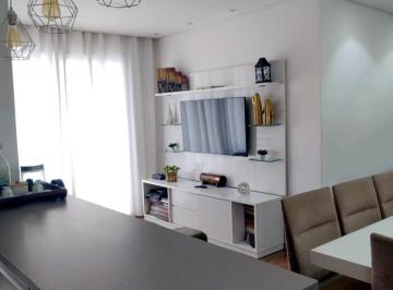 Apartamento de 2 quartos, São Paulo · LINDO APTO DE 2 DORMITÓRIOS COM VARANDA GOURMET