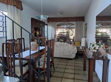 Casa · 120m² · 3 Quartos · 2 Vagas · Oportunidade - Casa - Vila Industrial - 3 Dormitórios - 120m².